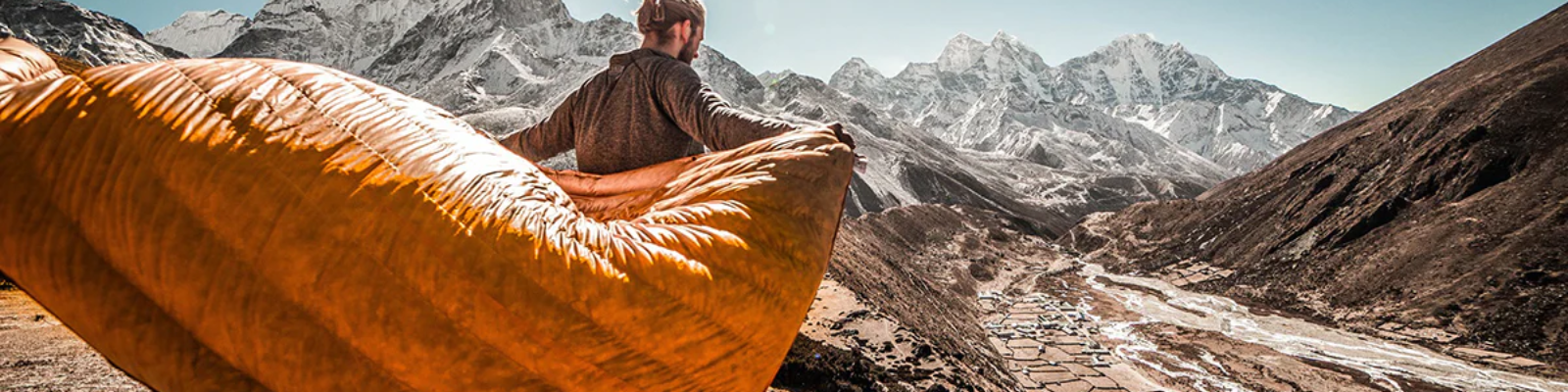 Ultralight down orange sleeping quilt